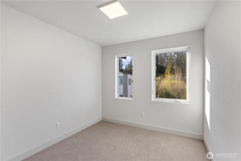17905 35th Avenue SE Bothell WA 98012