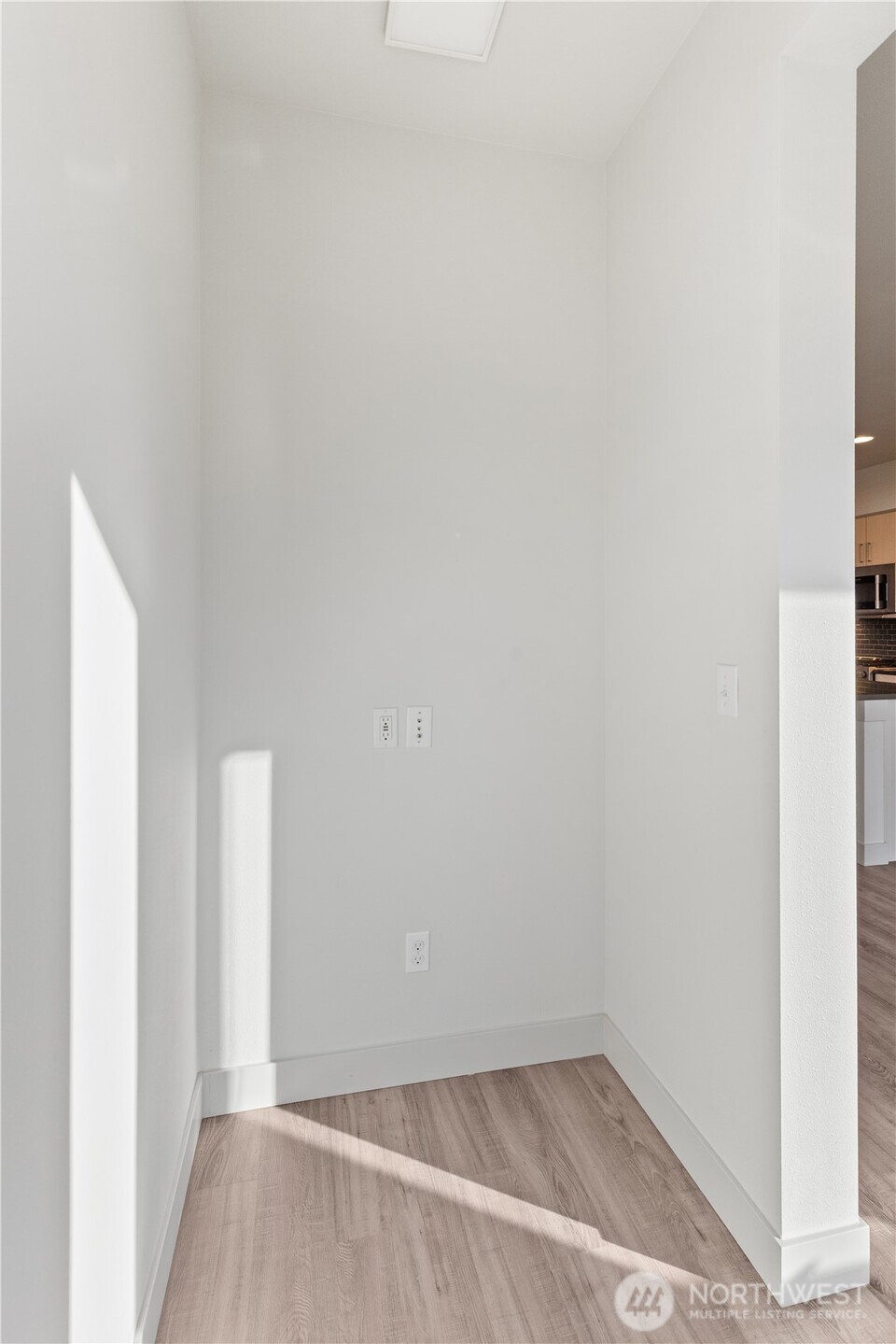 17905 35th Avenue SE Bothell WA 98012