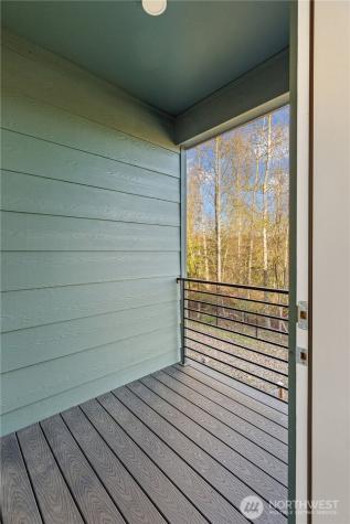 17905 35th Avenue SE Bothell WA 98012