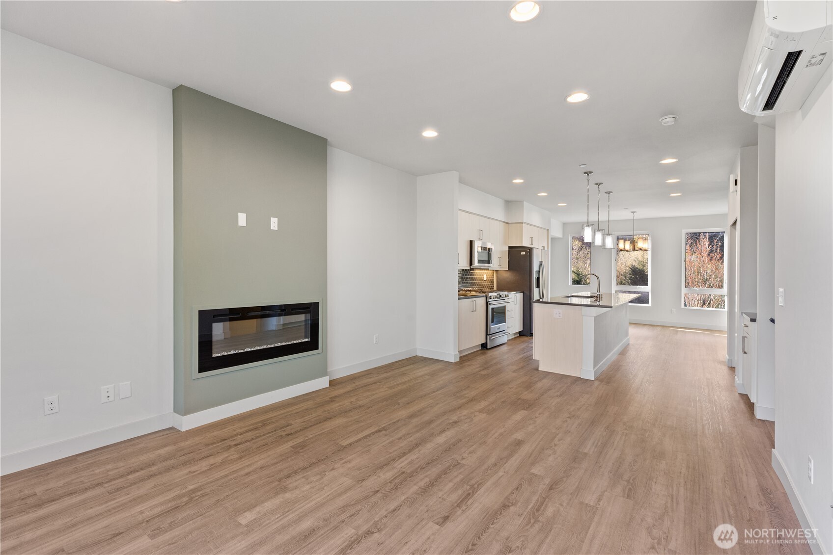 17905 35th Avenue SE Bothell WA 98012