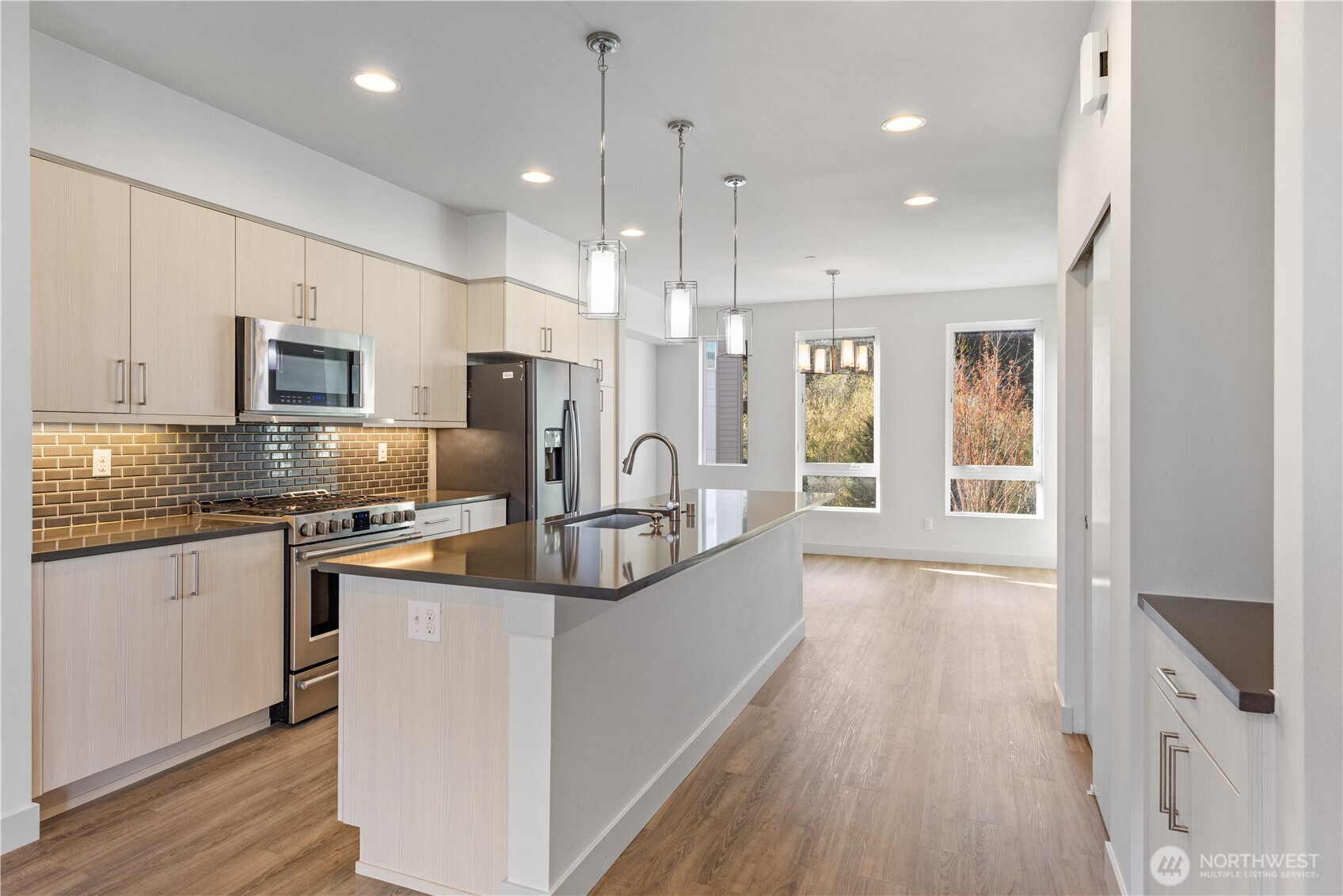 17905 35th Avenue SE Bothell WA 98012