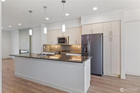 17905 35th Avenue SE Bothell WA 98012