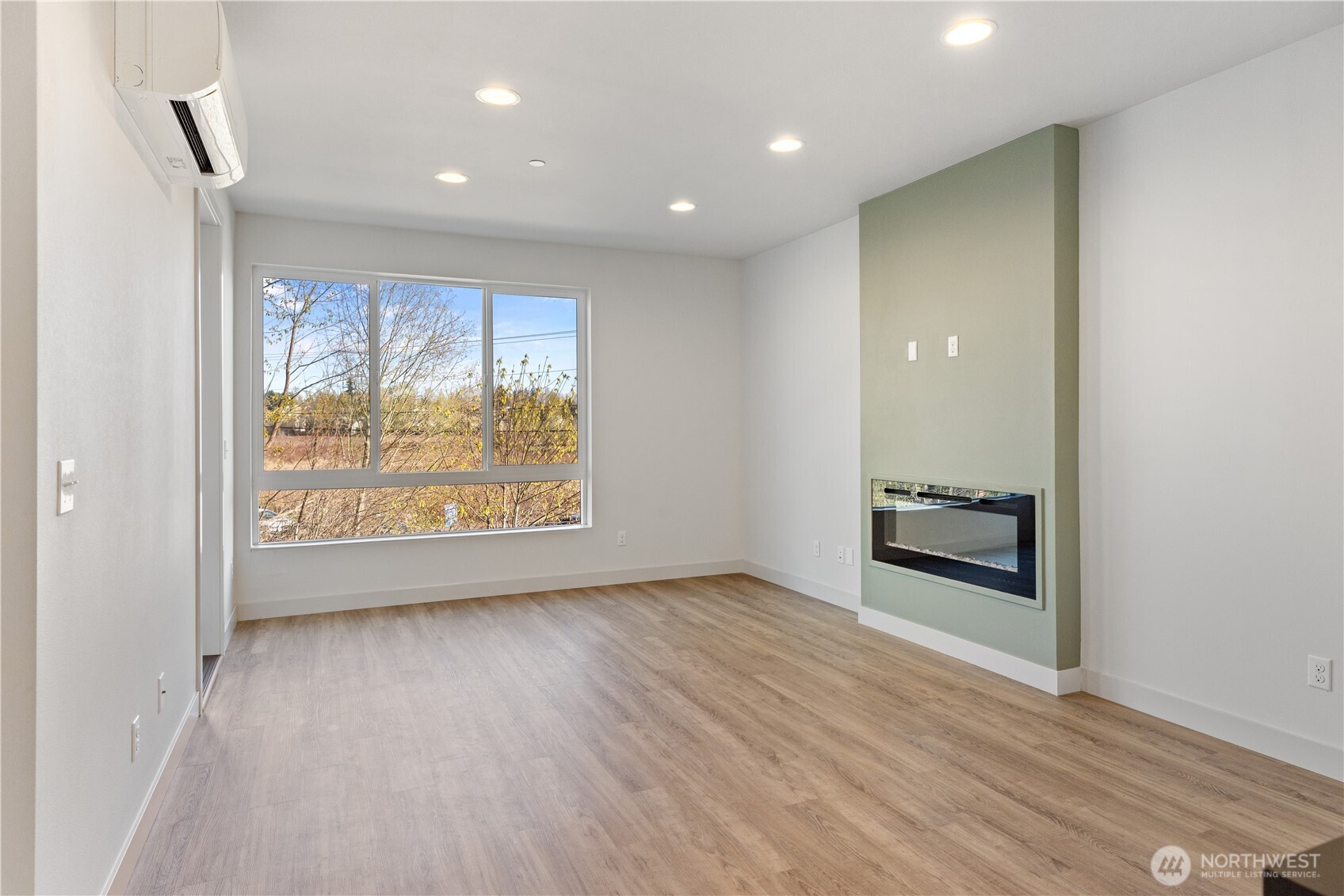 17905 35th Avenue SE Bothell WA 98012