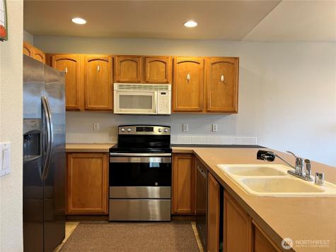 16008 89th Avenue E Puyallup WA 98375