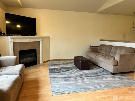 16008 89th Avenue E Puyallup WA 98375