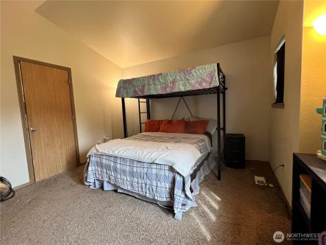 16008 89th Avenue E Puyallup WA 98375