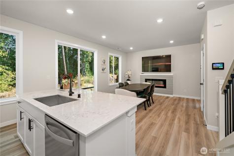 11124 43rd Avenue SE Everett WA 98208