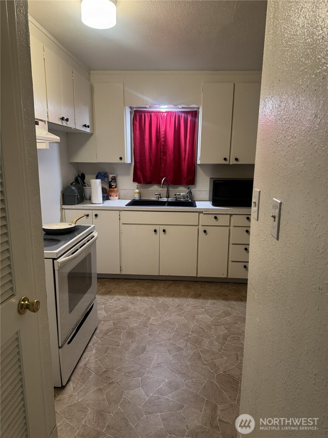4503 E E Street Tacoma WA 98404
