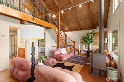 19748 NW Stavis Bay Road Seabeck WA 98380