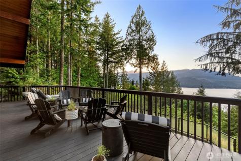 19748 NW Stavis Bay Road Seabeck WA 98380