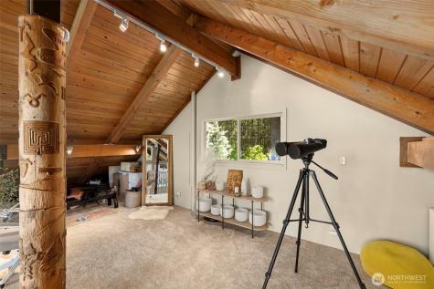 19748 NW Stavis Bay Road Seabeck WA 98380