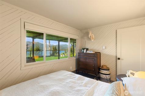 19748 NW Stavis Bay Road Seabeck WA 98380