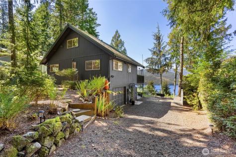 19748 NW Stavis Bay Road Seabeck WA 98380