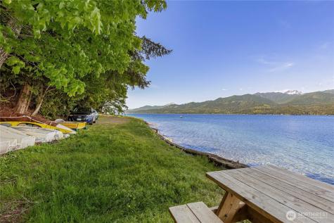 19748 NW Stavis Bay Road Seabeck WA 98380