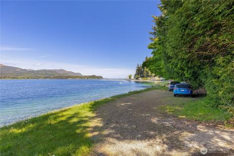 19748 NW Stavis Bay Road Seabeck WA 98380