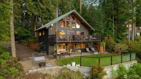 19748 NW Stavis Bay Road Seabeck WA 98380
