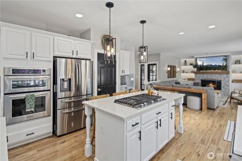 2615 201st Place SE Bothell WA 98012