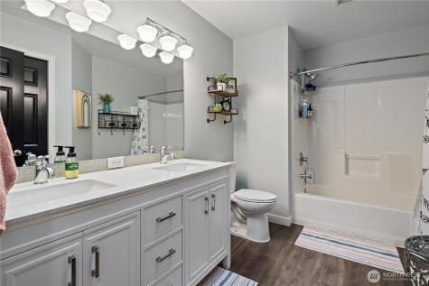 2615 201st Place SE Bothell WA 98012