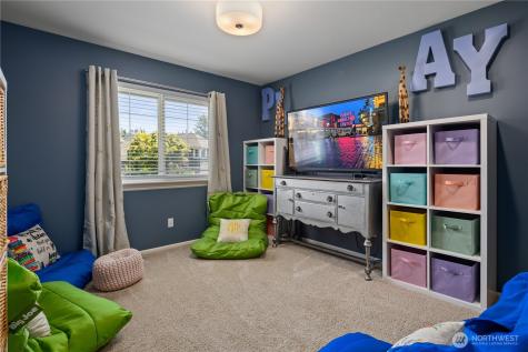 2615 201st Place SE Bothell WA 98012
