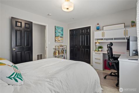 2615 201st Place SE Bothell WA 98012