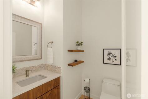 6007 Hazelwood Lane SE Bellevue WA 98006
