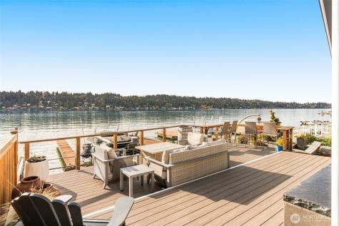 6007 Hazelwood Lane SE Bellevue WA 98006