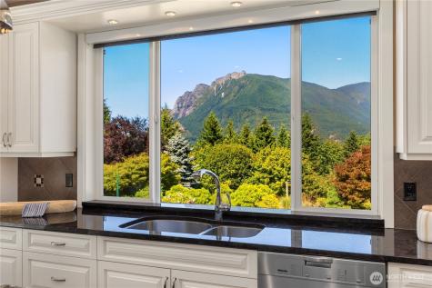 42520 SE 149th Place North Bend WA 98045