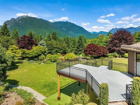42520 SE 149th Place North Bend WA 98045