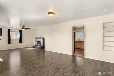 523 SW K Street Quincy WA 98848