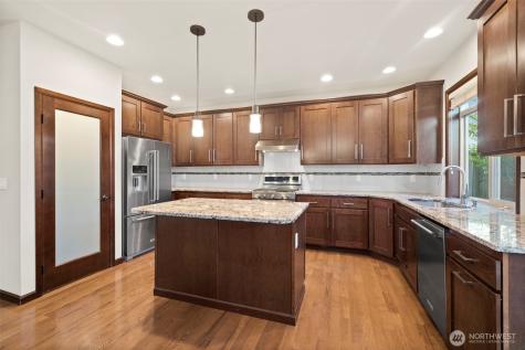 17004 11th Place W Lynnwood WA 98037