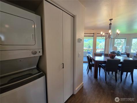 1 Lodge 609-m Manson WA 98831