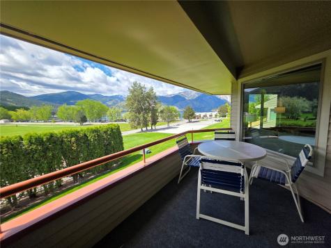1 Lodge 609-m Manson WA 98831