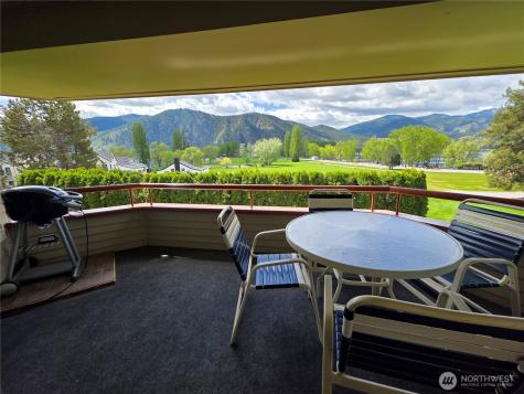 1 Lodge 609-m Manson WA 98831