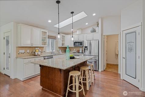 15624 42nd Drive SE Bothell WA 98012