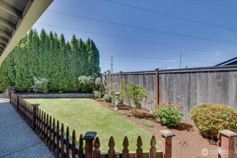 15624 42nd Drive SE Bothell WA 98012