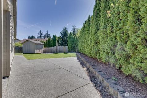 15624 42nd Drive SE Bothell WA 98012