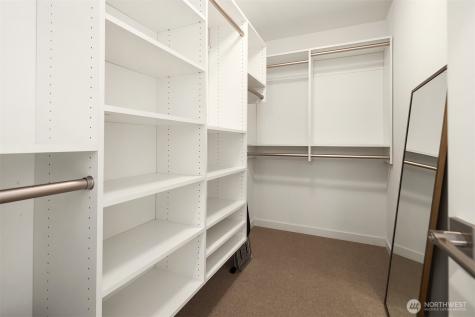 2418 6th Avenue W Seattle WA 98119
