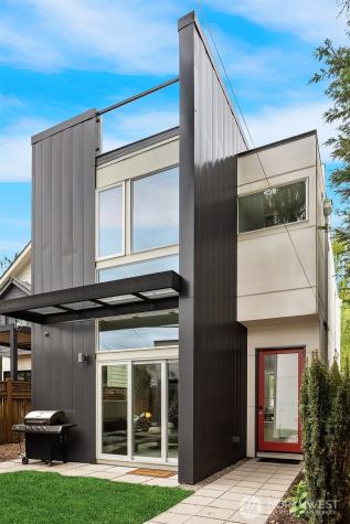 2418 6th Avenue W Seattle WA 98119