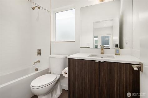 2418 6th Avenue W Seattle WA 98119