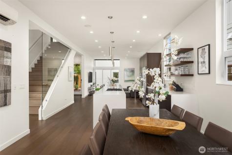 2418 6th Avenue W Seattle WA 98119
