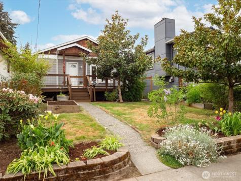 4513 Cascadia Avenue S Seattle WA 98118