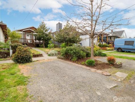 4513 Cascadia Avenue S Seattle WA 98118