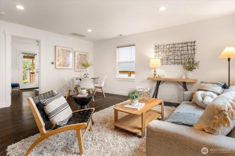4513 Cascadia Avenue S Seattle WA 98118
