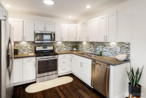 4513 Cascadia Avenue S Seattle WA 98118