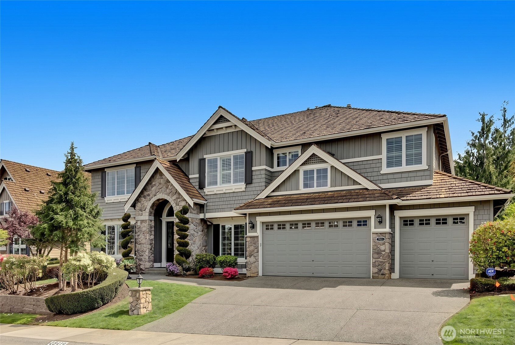 23419 SE 51st Place Issaquah WA 98029