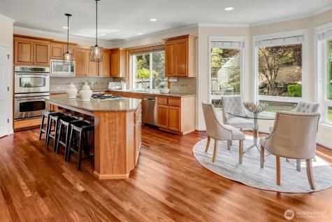 23419 SE 51st Place Issaquah WA 98029
