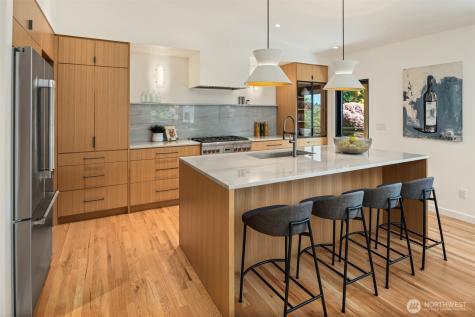 3532 NW 67th Street Seattle WA 98117
