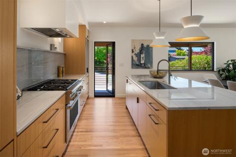 3532 NW 67th Street Seattle WA 98117