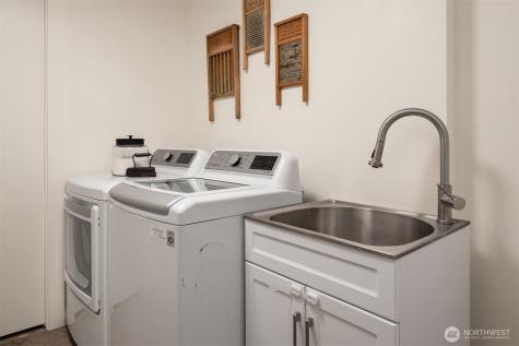 3532 NW 67th Street Seattle WA 98117