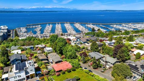 3532 NW 67th Street Seattle WA 98117